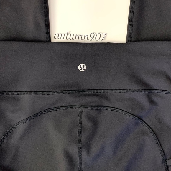 ❗️SOLD❗️Lululemon Invigorate 25" - Picture 9 of 12